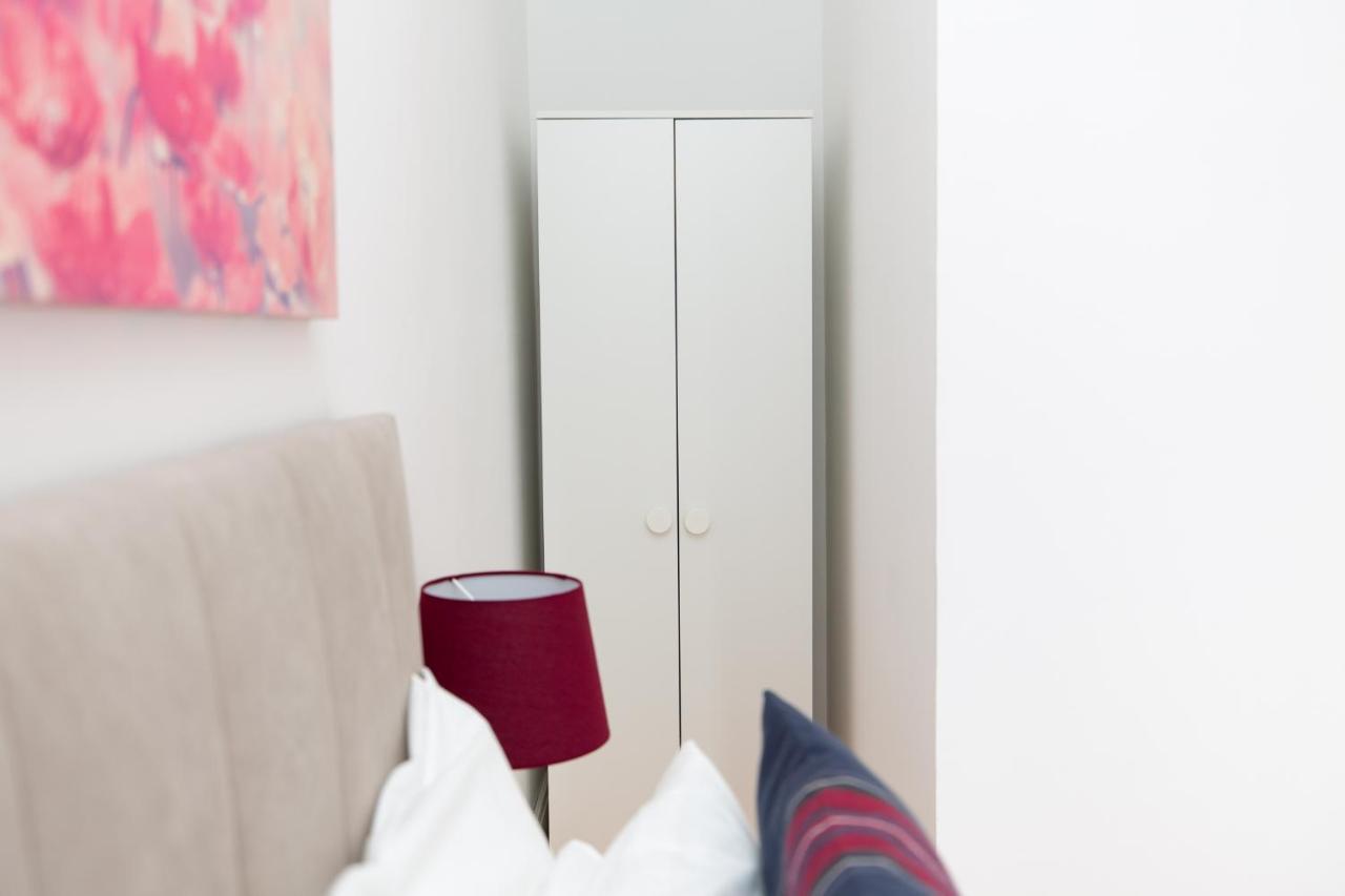 Inn-Chiado Boulevard Guest House Lizbona Zewnętrze zdjęcie